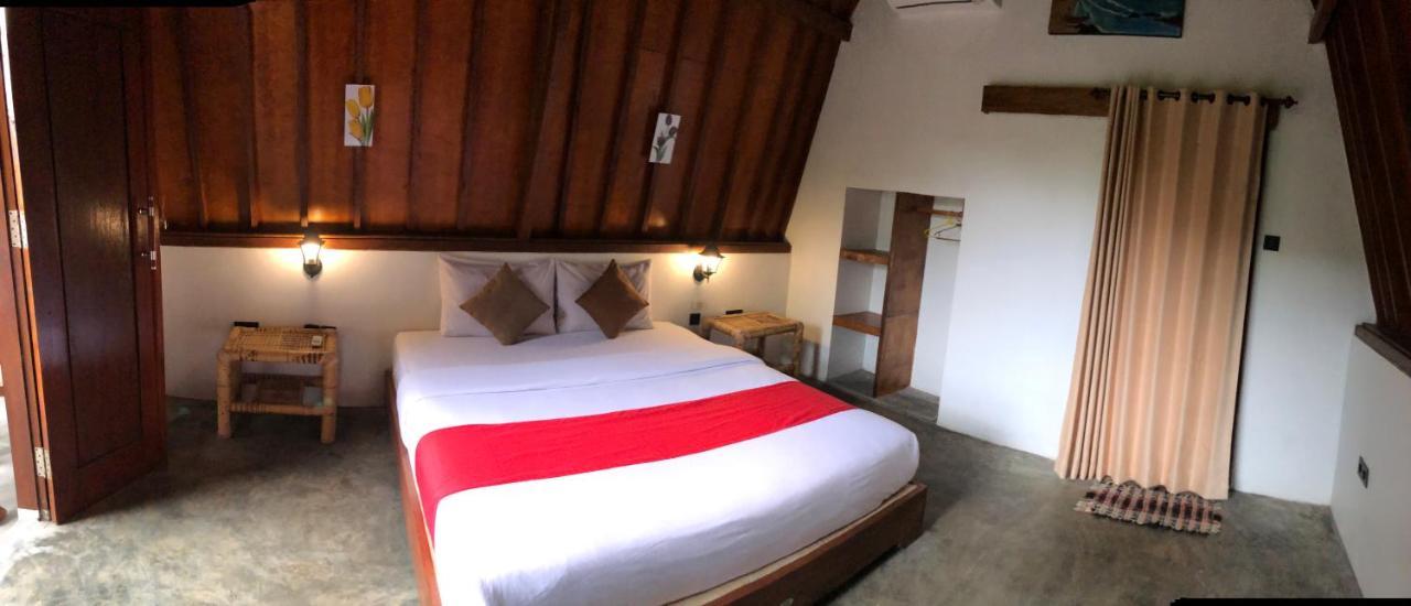 Tropical Sunday Bungalow - Surf And Stay Selong Belanak Exterior foto